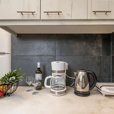 Apartament Thea *